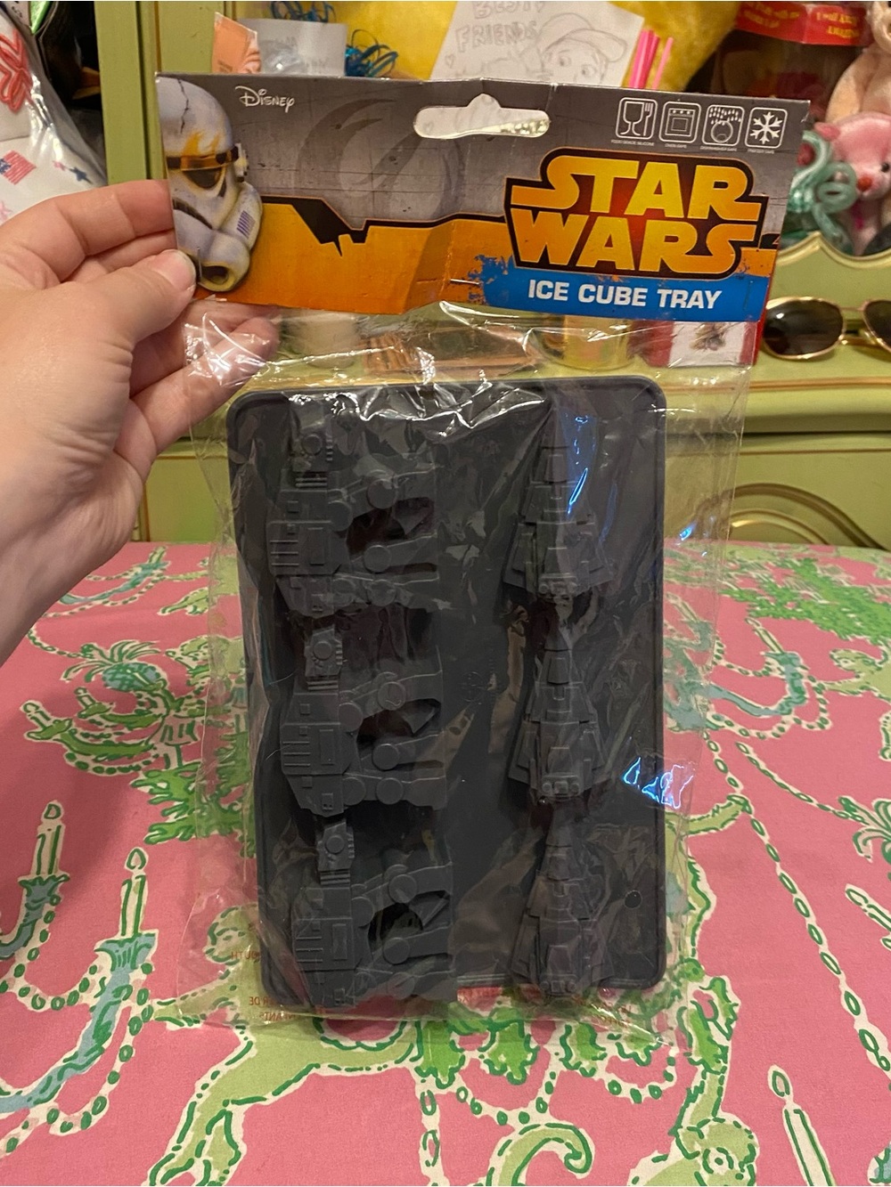Star Wars Silicone Ice Cube Tray: AT-AT & Star Destroyer